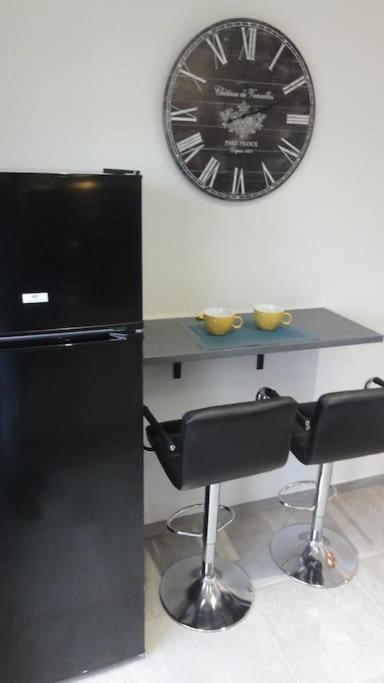 Le Belvedere Dernier Etage Avec Terrasse Wifi Fibre Appartement Tarbes Buitenkant foto