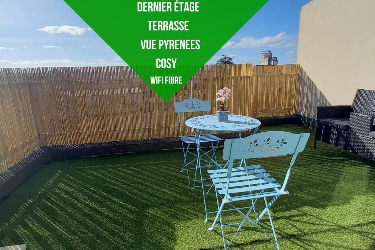 Le Belvedere Dernier Etage Avec Terrasse Wifi Fibre Appartement Tarbes Buitenkant foto