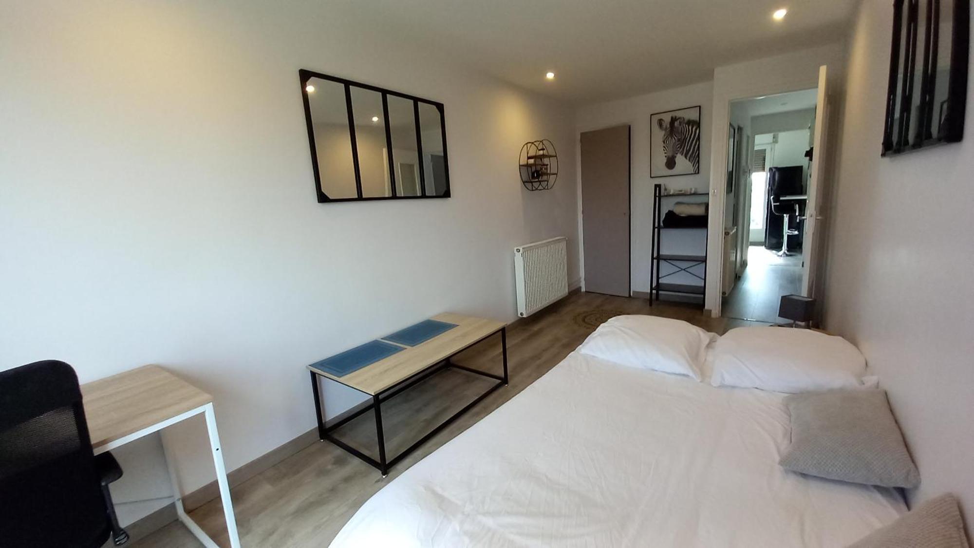 Le Belvedere Dernier Etage Avec Terrasse Wifi Fibre Appartement Tarbes Buitenkant foto